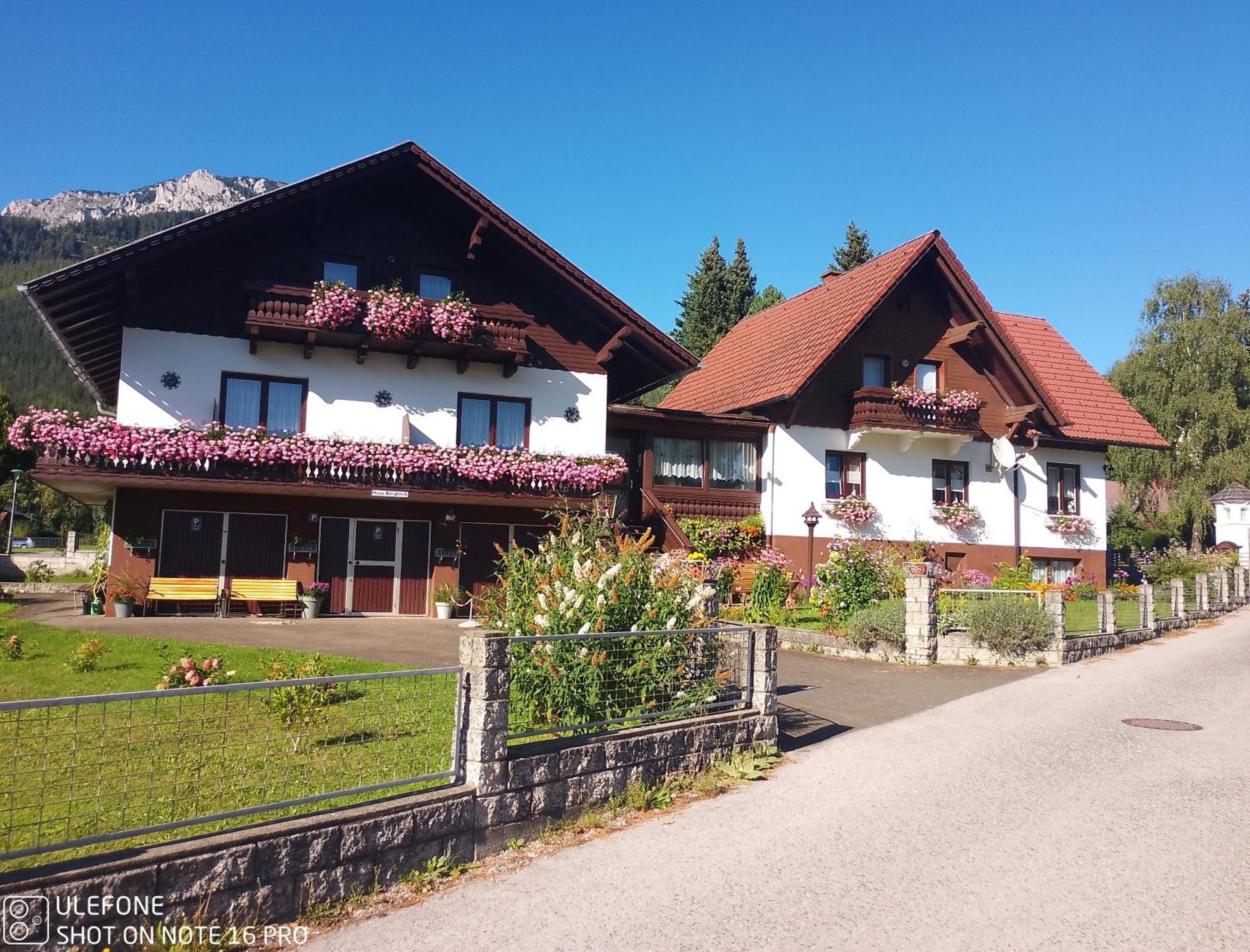 Haus Bergblick Fruehstueckspension Oberort Εξωτερικό φωτογραφία
